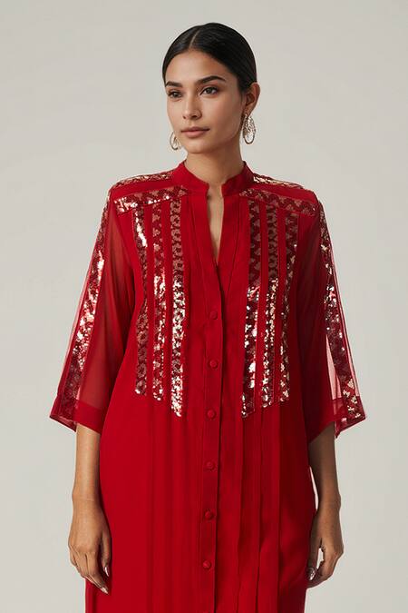 Gulabo By Abu Sandeep_Red Viscose Sequins Bandeau Neck Geometric Embellished Kurta Set _at_Aza_Fashions