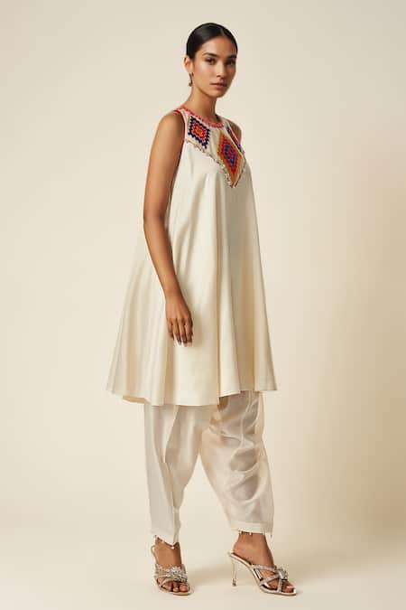 Shop Gulabo By Abu Sandeep Off White Chanderi Mirrors, Embroidery Round Neck Ikat Applique A-line Kurta at Aza Fashions Shop_Gulabo By Abu Sandeep_Off White Chanderi Mirrors, Embroidery Round Neck Ikat Applique A-line Kurta _at_Aza_Fashions