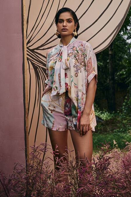 Pankaj & Nidhi Multi Color Silk, Crepe High Waisted Floral Print Shorts Online at Aza Fashions Pankaj & Nidhi_Multi Color Silk, Crepe High Waisted Floral Print Shorts _Online_at_Aza_Fashions