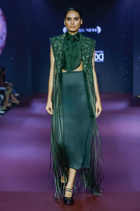 Buy Pankaj & Nidhi Green Faux Leather Cypress High Waisted Skirt Online at Aza Fashions Buy_Pankaj & Nidhi_Green Faux Leather Cypress High Waisted Skirt _Online_at_Aza_Fashions