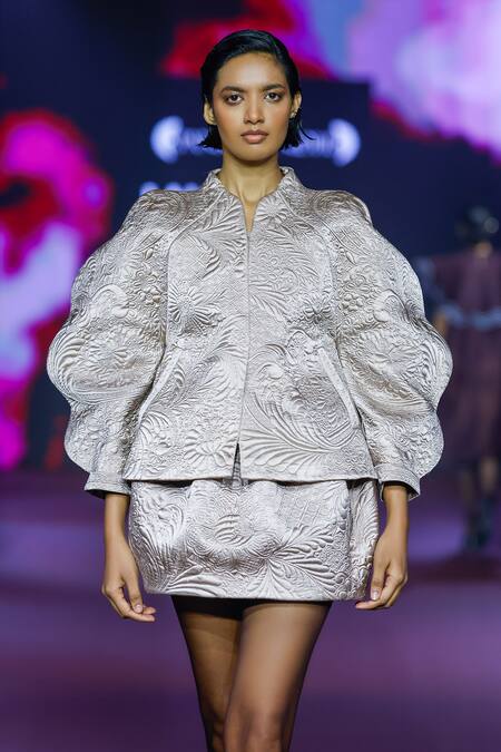 Shop Pankaj & Nidhi Pink Viscose Embroidery Round Neck Dusky Rose Quilted Jacket Online at Aza Fashions Shop_Pankaj & Nidhi_Pink Viscose Embroidery Round Neck Dusky Rose Quilted Jacket _Online_at_Aza_Fashions