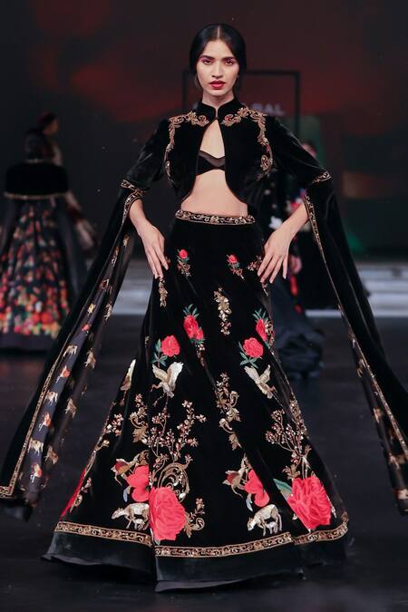Shop Rohit Bal Black Velvet Cut Work, Embroidery Sweetheart Neck Nature Set Online at Aza Fashions Shop_Rohit Bal_Black Velvet Cut Work, Embroidery Sweetheart Neck Nature Set _Online_at_Aza_Fashions