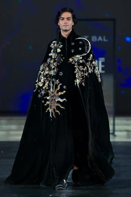 Rohit Bal Black Celeste Bloom Embroidered Silk Velvet Cape Online at Aza Fashions Rohit Bal_Black Celeste Bloom Embroidered Silk Velvet Cape _Online_at_Aza_Fashions