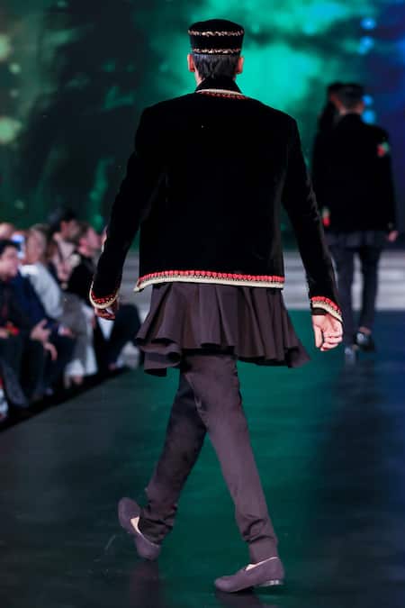 Shop Rohit Bal Black Silk, Velvet Embroidery Fiore Jacket at Aza Fashions Shop_Rohit Bal_Black Silk, Velvet Embroidery Fiore Jacket _at_Aza_Fashions