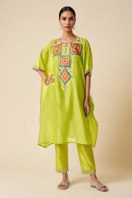 Gulabo by Abu Sandeep Ikat Applique Green Kaftan 