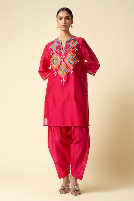 Gulabo by Abu Sandeep Ikat Abla Embroidered Pink Kurta 