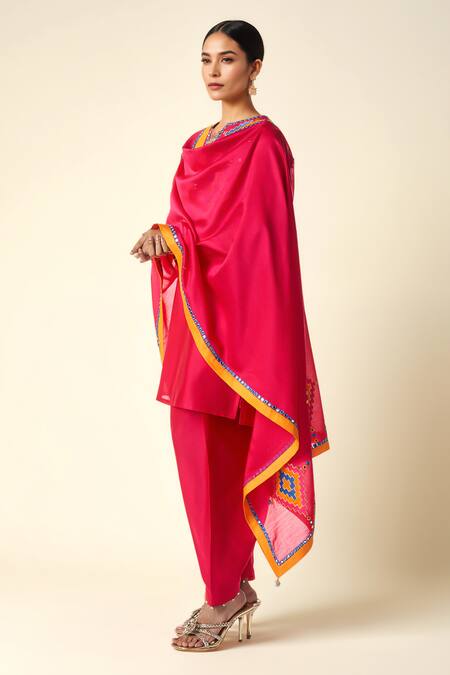 Gulabo By Abu Sandeep_Pink Chanderi Mirrors, Embroidery, Gota Patti Split V-neck Ikat Abla Kurta _Online_at_Aza_Fashions