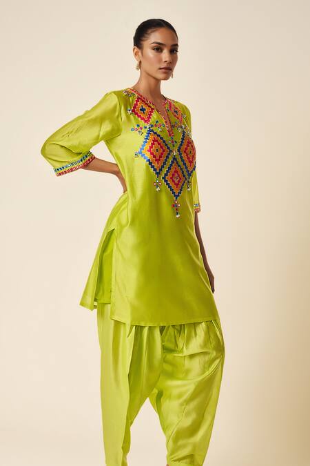 Gulabo By Abu Sandeep_Green Chanderi Gota Patti Ghungroo Embellished Salwar _Online_at_Aza_Fashions