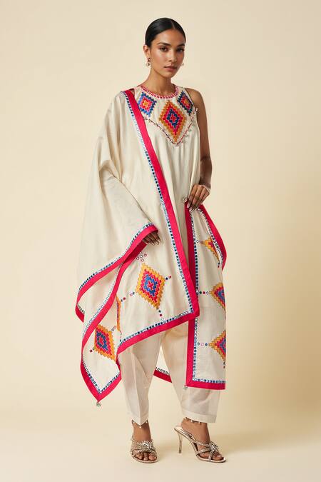 Buy_Gulabo By Abu Sandeep_Off White Chanderi Mirrors Ikat Applique Embroidered Dupatta _Online_at_Aza_Fashions