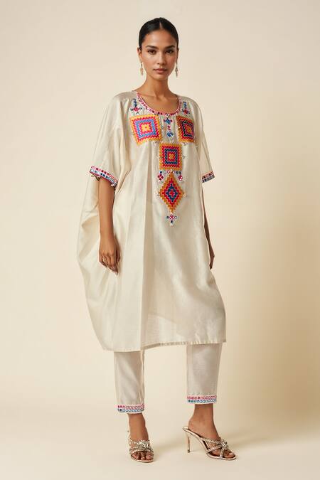 Shop_Gulabo By Abu Sandeep_Off White Chanderi Mirrors, Embroidery Round Neck Ikat Applique Kaftan _Online_at_Aza_Fashions