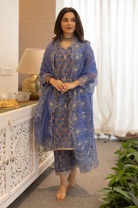 Shop_ASRUMO_Blue Chanderi, Organza Embroidery, Zari V-neck Floral Print Kurta Pant Set_Online_at_Aza_Fashions
