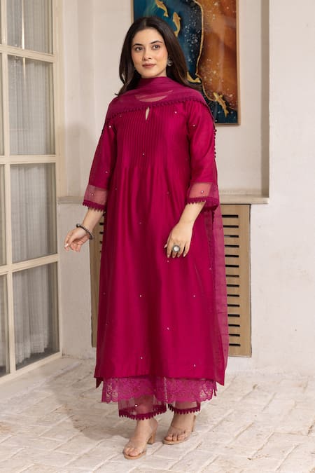 Shop ASRUMO Pink Chanderi, Doriya Mirrors Keyhole Neck Embroidered Kurta Pant Set at Aza Fashions Shop_ASRUMO_Pink Chanderi, Doriya Mirrors Keyhole Neck Embroidered Kurta Pant Set _at_Aza_Fashions