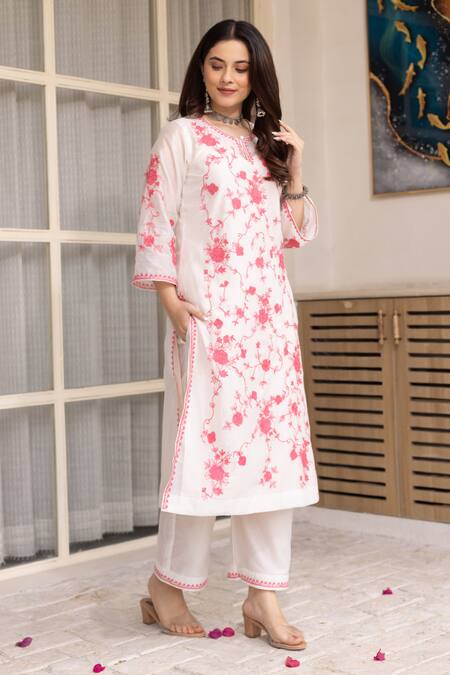 ASRUMO_White Chanderi, Organza Embroidery Round Neck Floral Thread Kurta Set _Online_at_Aza_Fashions