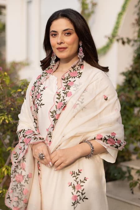 ASRUMO_White Chanderi Embroidery Mandarin Collar Kurta Pant Set _at_Aza_Fashions