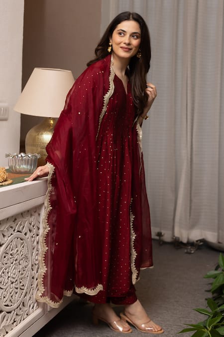 ASRUMO Maroon Chanderi, Organza Mirrors Split V-neck Mukaish Work Kurta Pant Set at Aza Fashions ASRUMO_Maroon Chanderi, Organza Mirrors Split V-neck Mukaish Work Kurta Pant Set _at_Aza_Fashions