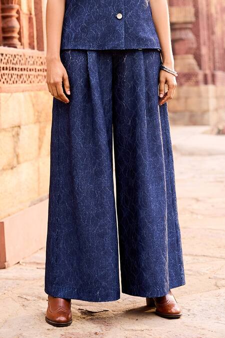 Buy Dash And Dot Blue Polyester, Spandex Floral Jacquard Weave Flared Pant Online at Aza Fashions Buy_Dash And Dot_Blue Polyester, Spandex Floral Jacquard Weave Flared Pant _Online_at_Aza_Fashions