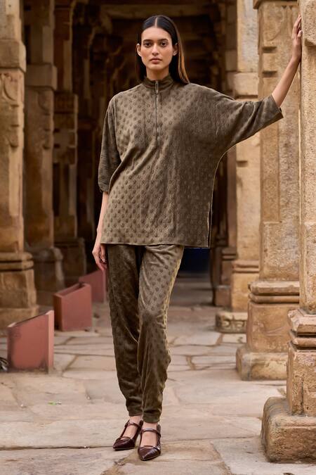 Buy Dash And Dot Brown Polyester, Spandex Embroidery Bandeau Textured Knit Top And Tulip Pant Set Buy_Dash And Dot_Brown Polyester, Spandex Embroidery Bandeau Textured Knit Top And Tulip Pant Set