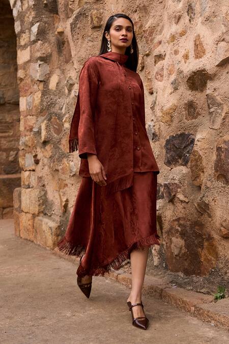 Buy_Dash And Dot_Brown Polyester Fringe Bandeau Neck Umber Jacquard Woven Shirt With _Online_at_Aza_Fashions