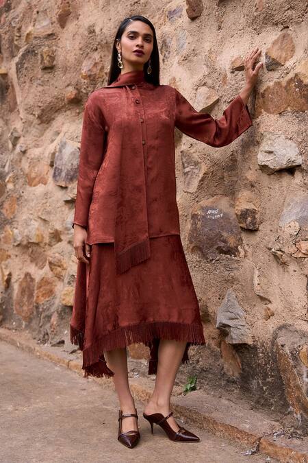 Buy Dash And Dot Brown Polyester Fringe Bandeau Neck Jacquard Woven Shirt And A-line Skirt Online at Aza Fashions Buy_Dash And Dot_Brown Polyester Fringe Bandeau Neck Jacquard Woven Shirt And A-line Skirt _Online_at_Aza_Fashions