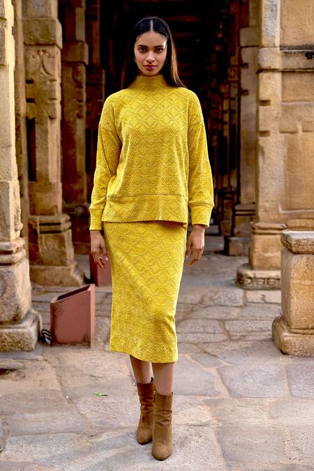 Buy_Dash And Dot_Yellow Nylon, Spandex Lace High Neck Knitted Embellished Top And Skirt Set 