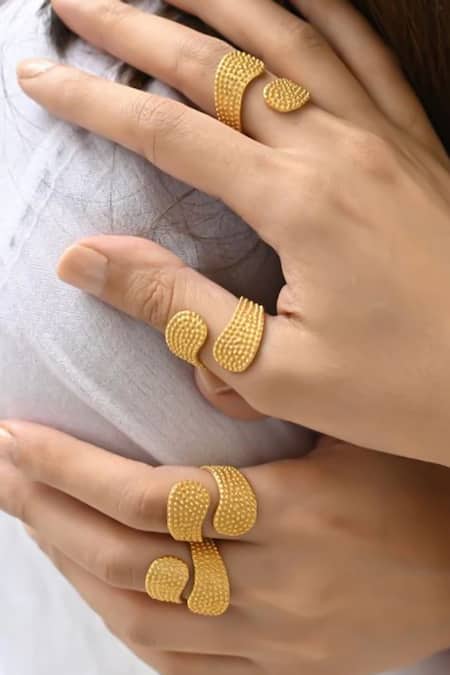 Shop_Eurumme_Gold Plated Twist Textured Adjustable Ring _at_Aza_Fashions