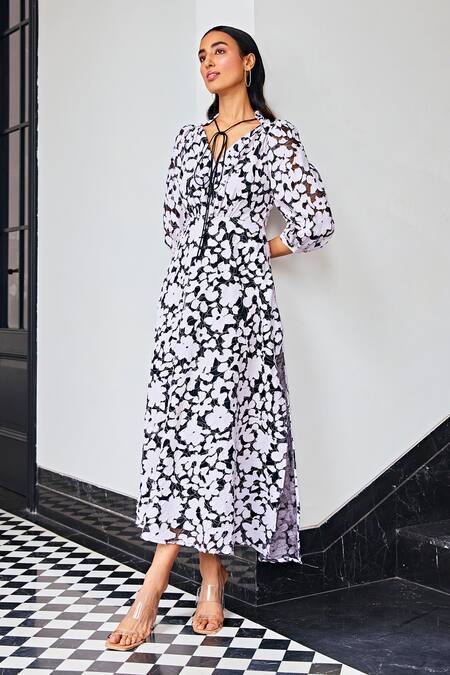 Kay Kay Black Polyester Applique Mesh Dress With Flowers Online at Aza Fashions Kay Kay_Black Polyester Applique Mesh Dress With Flowers _Online_at_Aza_Fashions