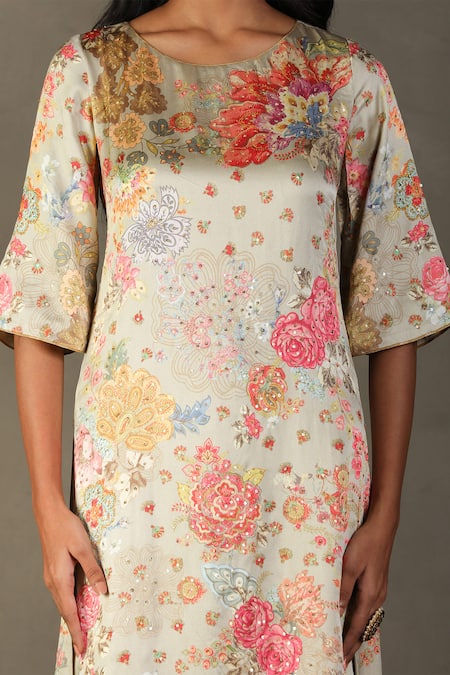 Shop RI.Ritu Kumar Green Silk, Cotton Sequins Round Neck Mint Wild Flower Print Kurta Set Online at Aza Fashions Shop_RI.Ritu Kumar_Green Silk, Cotton Sequins Round Neck Mint Wild Flower Print Kurta Set _Online_at_Aza_Fashions