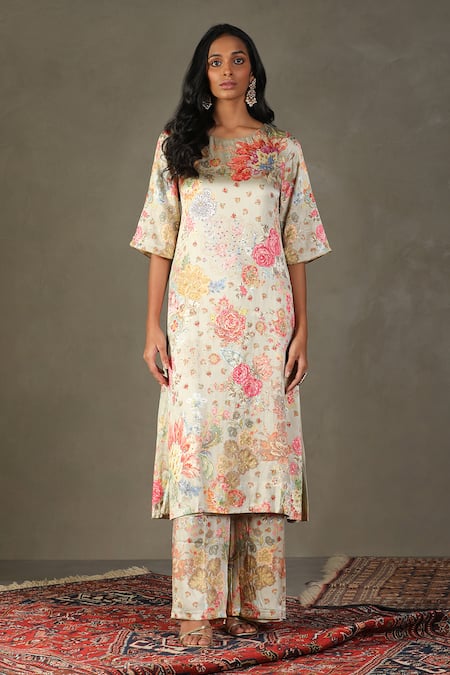 Buy RI.Ritu Kumar Green Silk, Cotton Sequins Round Neck Mint Wild Flower Print Kurta Set Buy_RI.Ritu Kumar_Green Silk, Cotton Sequins Round Neck Mint Wild Flower Print Kurta Set