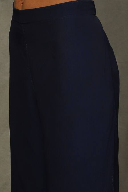 RI.Ritu Kumar Blue Silk, Cotton, Viscose Embroidery Split V-neck Floral Print And Kurta Set at Aza Fashions RI.Ritu Kumar_Blue Silk, Cotton, Viscose Embroidery Split V-neck Floral Print And Kurta Set _at_Aza_Fashions