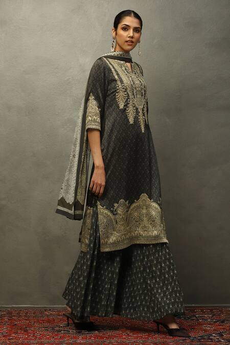 Buy RI.Ritu Kumar Green Silk Embroidery Split V-neck Blossom Print And Kashida Kurta Set Online at Aza Fashions Buy_RI.Ritu Kumar_Green Silk Embroidery Split V-neck Blossom Print And Kashida Kurta Set _Online_at_Aza_Fashions