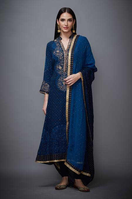 RI.Ritu Kumar_Blue Viscose, Lycra Embroidery, Zari Mandarin Bandhni Print And Zardozi Kurta Set _Online_at_Aza_Fashions