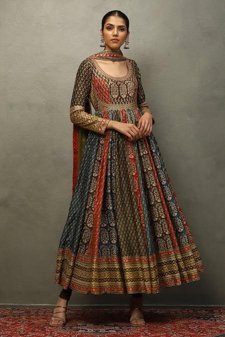 RI.Ritu Kumar Green Kurta Silk Dupion Print Paisley Round And Aari Embroidered Anarkali Set 