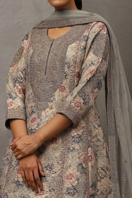 Buy RI.Ritu Kumar Gray Polyester, Silk Sequins, Zari, Embroidery Round Floral Kurta Lehenga Set Buy_RI.Ritu Kumar_Gray Polyester, Silk Sequins, Zari, Embroidery Round Floral Kurta Lehenga Set