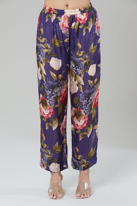 Kashmiraa_Purple Silk Embroidery Mandarin Collar Floral Print Cutdana Kurta Set _at_Aza_Fashions