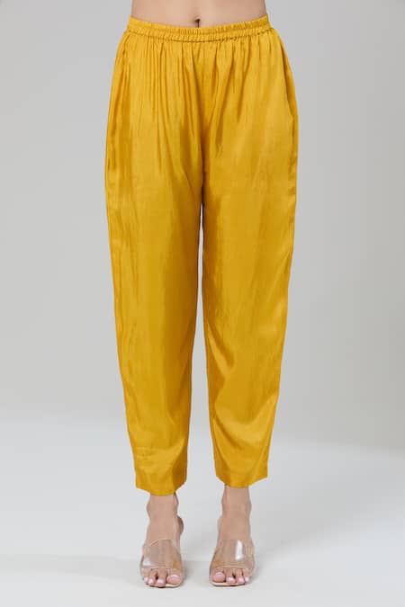 Buy_Kashmiraa_Yellow Silk Embroidery, Sequins Round Neck Floral Print Asymmetric Kurta Set _Online_at_Aza_Fashions