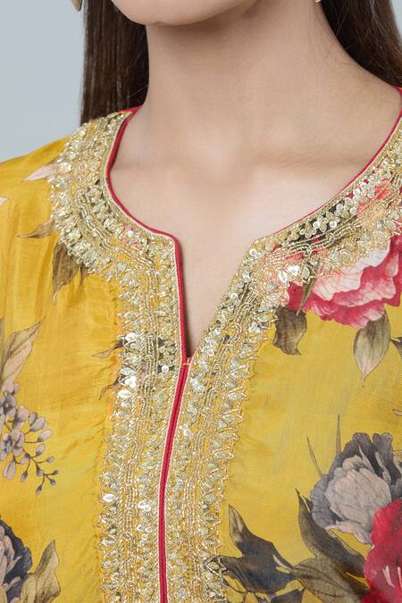 Buy_Kashmiraa_Yellow Silk Embroidery, Sequins Collared Floral Kurta Set _Online_at_Aza_Fashions