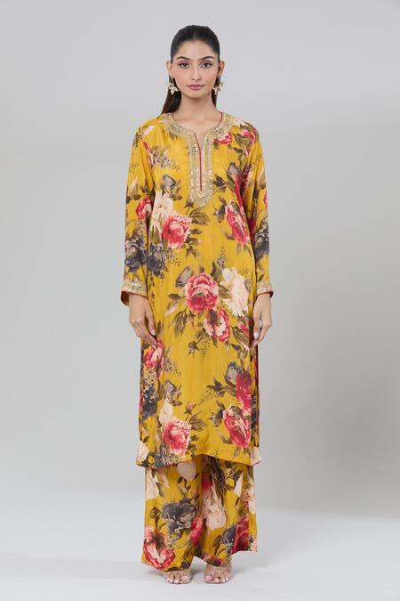 Shop_Kashmiraa_Yellow Silk Embroidery, Sequins Collared Floral Kurta Set _Online_at_Aza_Fashions