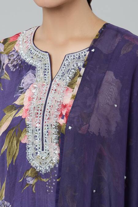 Buy_Kashmiraa_Purple Silk Zari, Sequins Split V-neck Botanical Print Kurta Set _Online_at_Aza_Fashions
