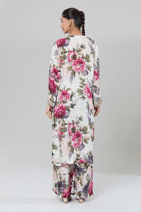 Shop_Kashmiraa_Ivory Silk, Chiffon Round Neck Rose Printed Kurta Set With Dupatta _at_Aza_Fashions
