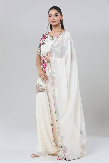 Kashmiraa_Ivory Silk Sequins, Zari Round Neck Rose Printed Kurta Set _Online_at_Aza_Fashions