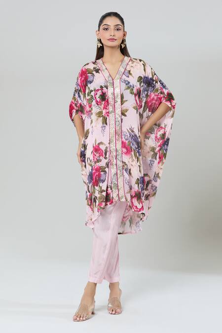Buy_Kashmiraa_Pink Silk Embroidery, Sequins V-neck Floral Kaftan And Pant Set _Online_at_Aza_Fashions