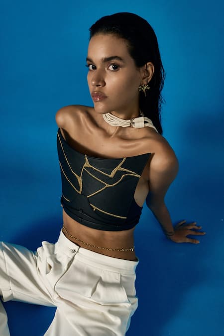 Econock Studio Black Leather Embroidery Off-shoulder Kintsugi Corset Top Online at Aza Fashions Econock Studio_Black Leather Embroidery Off-shoulder Kintsugi Corset Top _Online_at_Aza_Fashions
