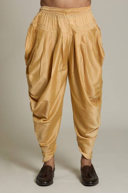 Shop Arihant Rai Sinha Wine Cotton, Silk Sequins Floral Embroidered Sherwani Set Shop_Arihant Rai Sinha_Wine Cotton, Silk Sequins Floral Embroidered Sherwani Set