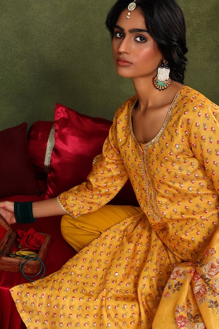 Shop Karaj Jaipur Yellow Chanderi, Cotton Gota Patti, Blossom Motif Print Kurta Pant Set Online at Aza Fashions Shop_Karaj Jaipur_Yellow Chanderi, Cotton Gota Patti, Blossom Motif Print Kurta Pant Set _Online_at_Aza_Fashions