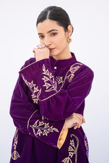 Shop Daljit Sudan Purple Velvet Embroidery Mandarin Collar Floral Vine Phiran Kurta Set Online at Aza Fashions Shop_Daljit Sudan_Purple Velvet Embroidery Mandarin Collar Floral Vine Phiran Kurta Set _Online_at_Aza_Fashions
