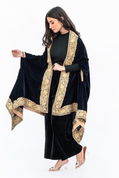 Daljit Sudan Navy Blue Aari Embroidered Velvet Cape 
