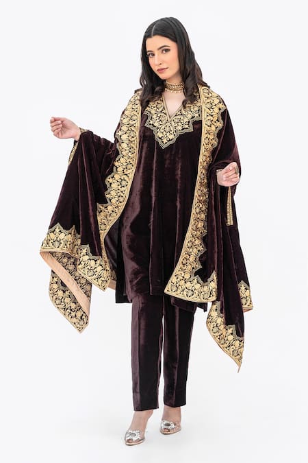 Shop_Daljit Sudan_Brown Velvet Embroidery V-neck Aari Cape And Kurta Set _Online_at_Aza_Fashions