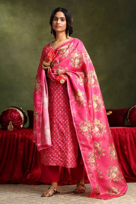 Karaj Jaipur Pink Chanderi, Cotton Gota Patti Round Neck Bloom Motif Print Kurta Pant Set Online at Aza Fashions Karaj Jaipur_Pink Chanderi, Cotton Gota Patti Round Neck Bloom Motif Print Kurta Pant Set_Online_at_Aza_Fashions