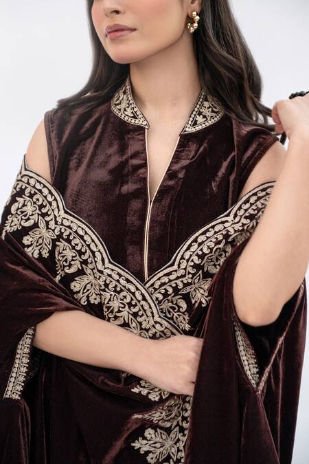 Shop Daljit Sudan Brown Velvet Embroidery, Applique Mandarin Collar Cutwork Cape And Kurta Set Online at Aza Fashions Shop_Daljit Sudan_Brown Velvet Embroidery, Applique Mandarin Collar Cutwork Cape And Kurta Set _Online_at_Aza_Fashions
