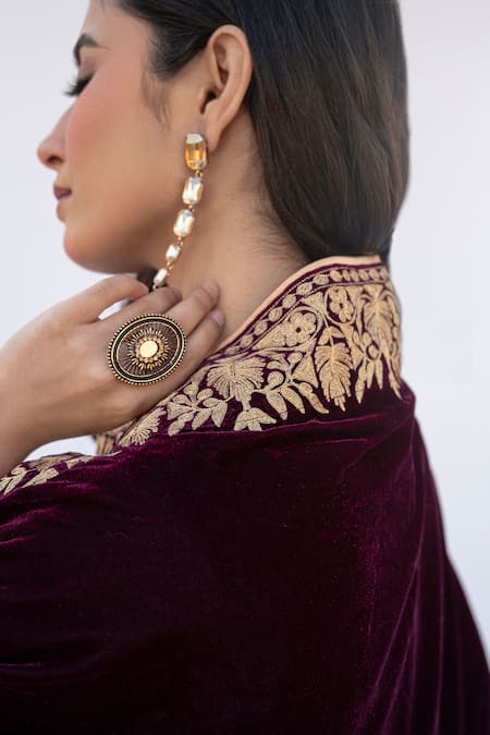 Daljit Sudan_Wine Velvet Embroidery Bandeau Neck Aari Cape And Kurta Set _Online_at_Aza_Fashions